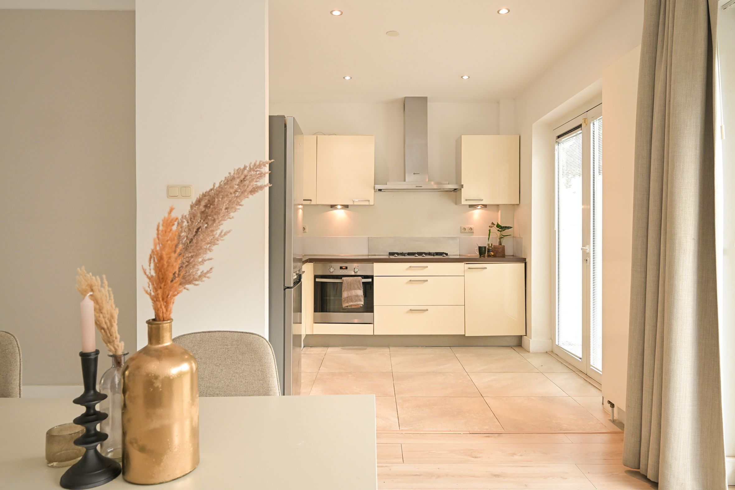 Paulinastraat 27 Photo Blur 7