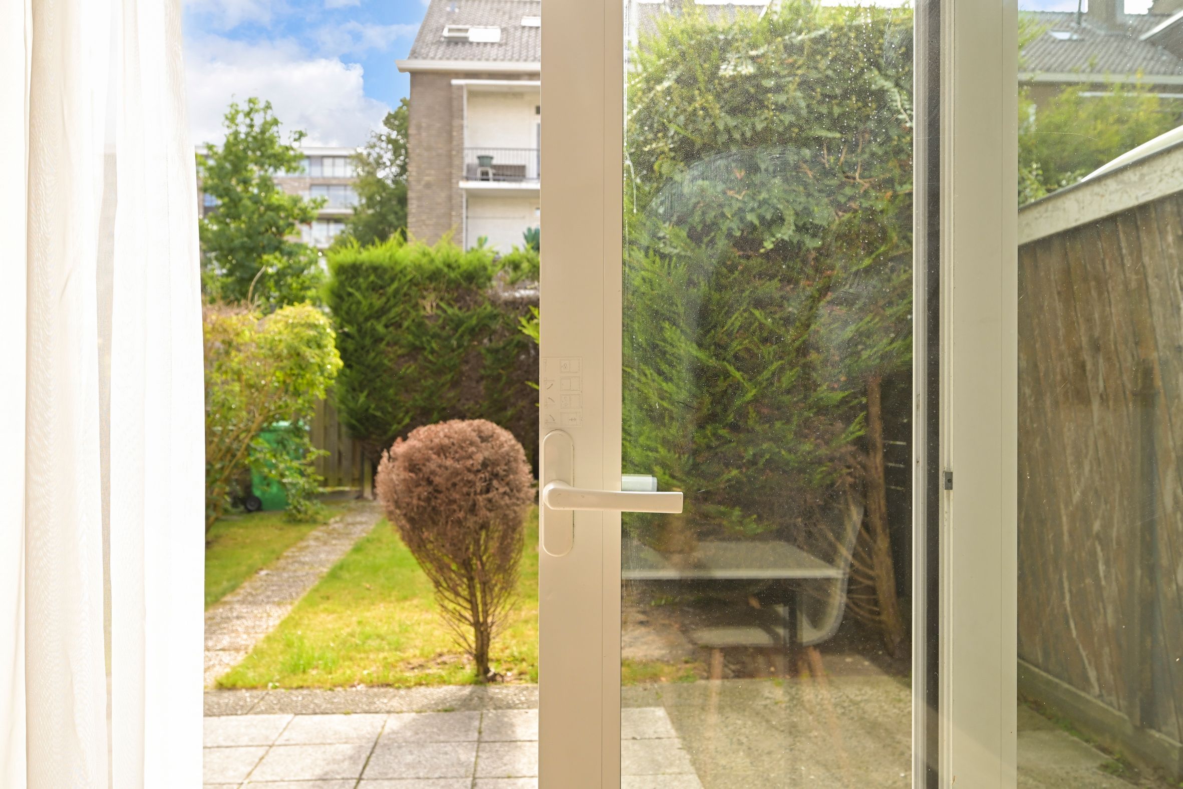 Paulinastraat 27 Photo Blur 10