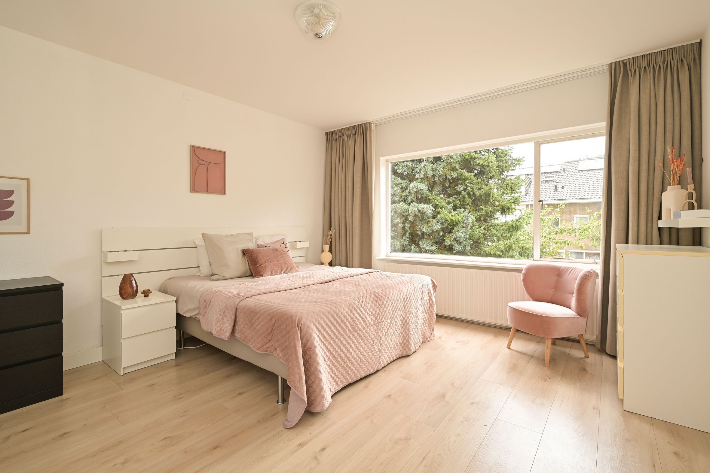 Paulinastraat 27 Photo Blur 19