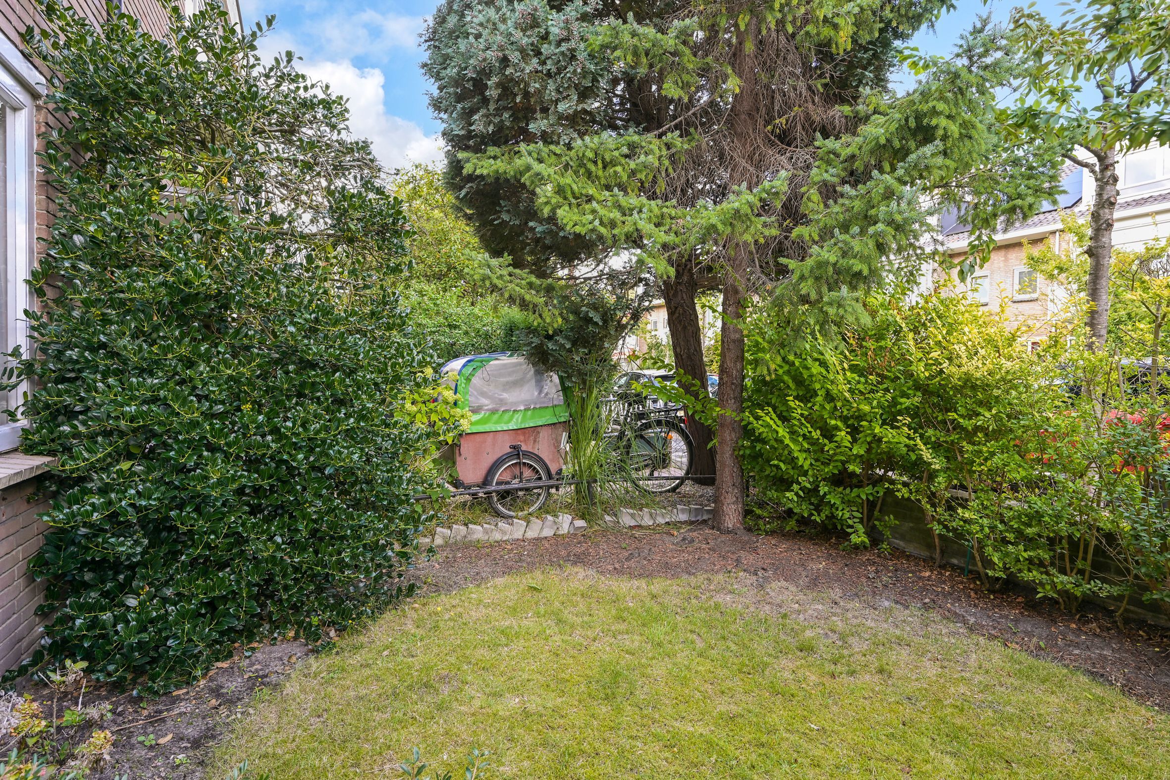 Paulinastraat 27 Photo Blur 28