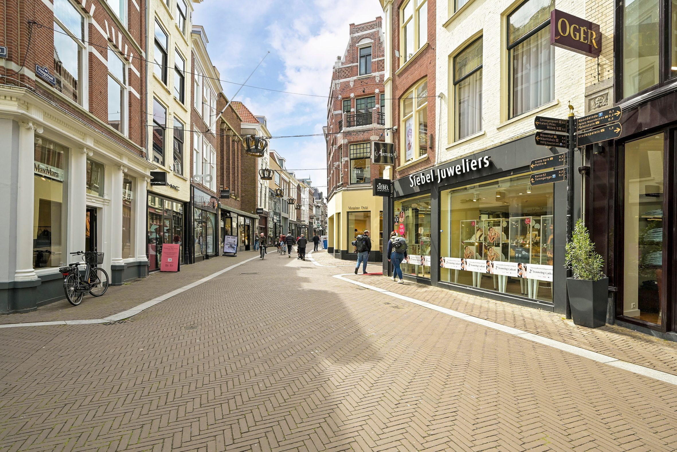 Papestraat 22-A Photo Blur 39