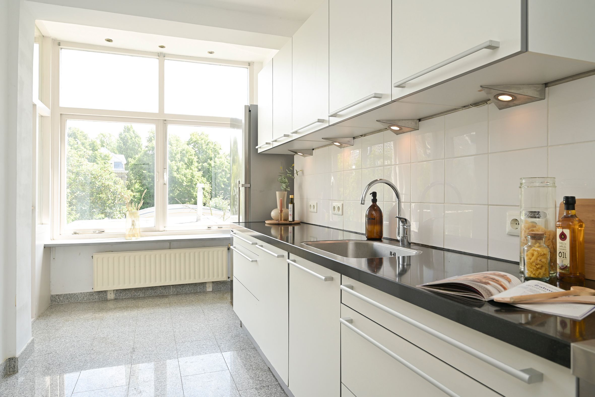 Kanaalweg 19-A Photo Blur 9