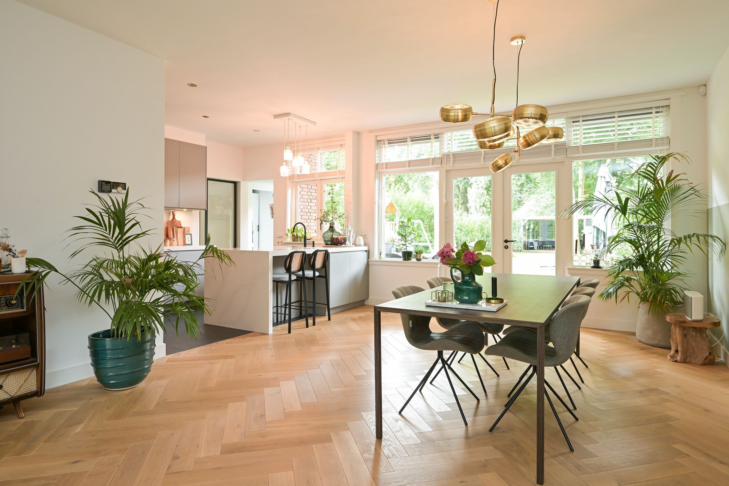 Eikenlaan 14-A Photo Blur 9