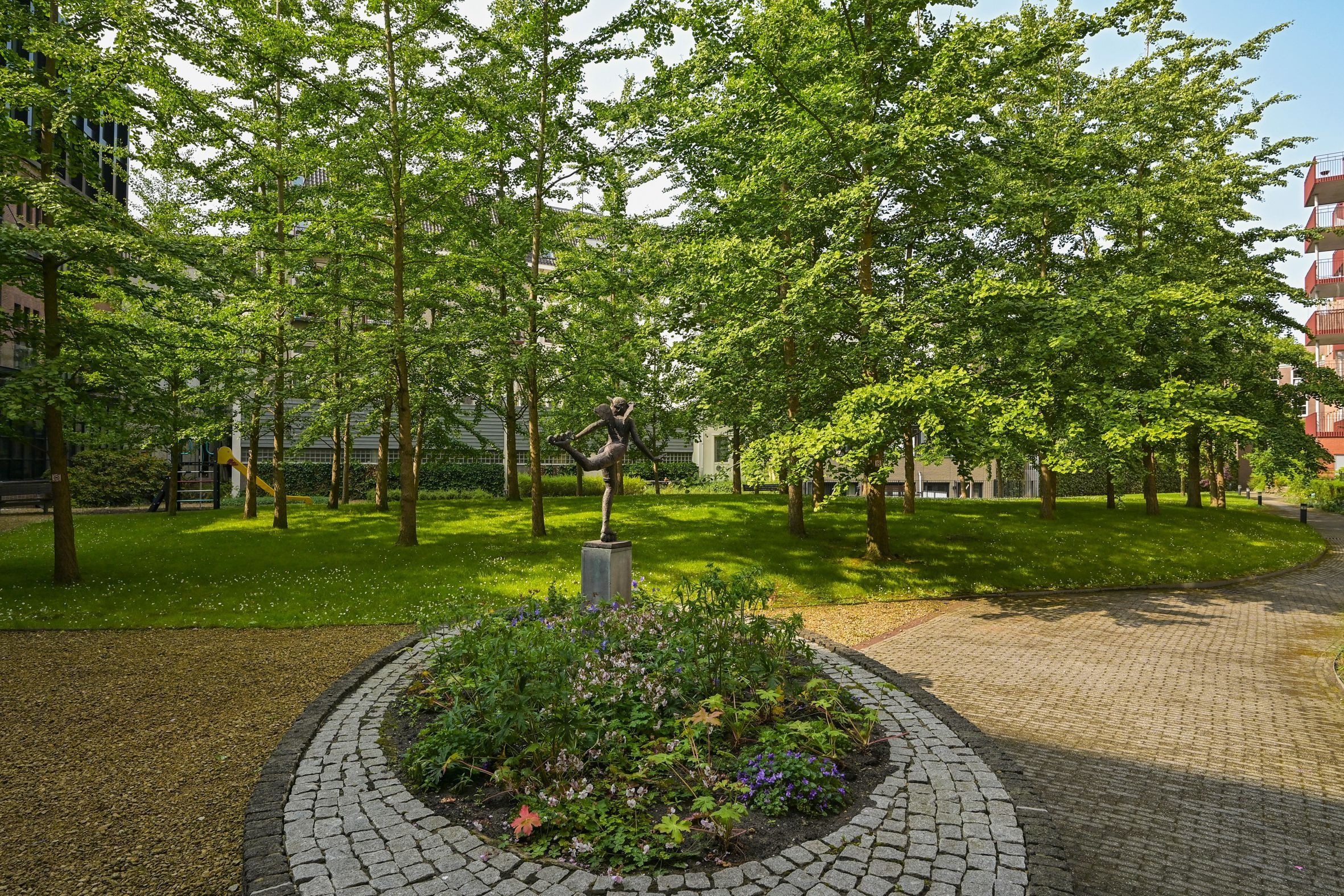 Muzenstraat 100 Photo Blur 23