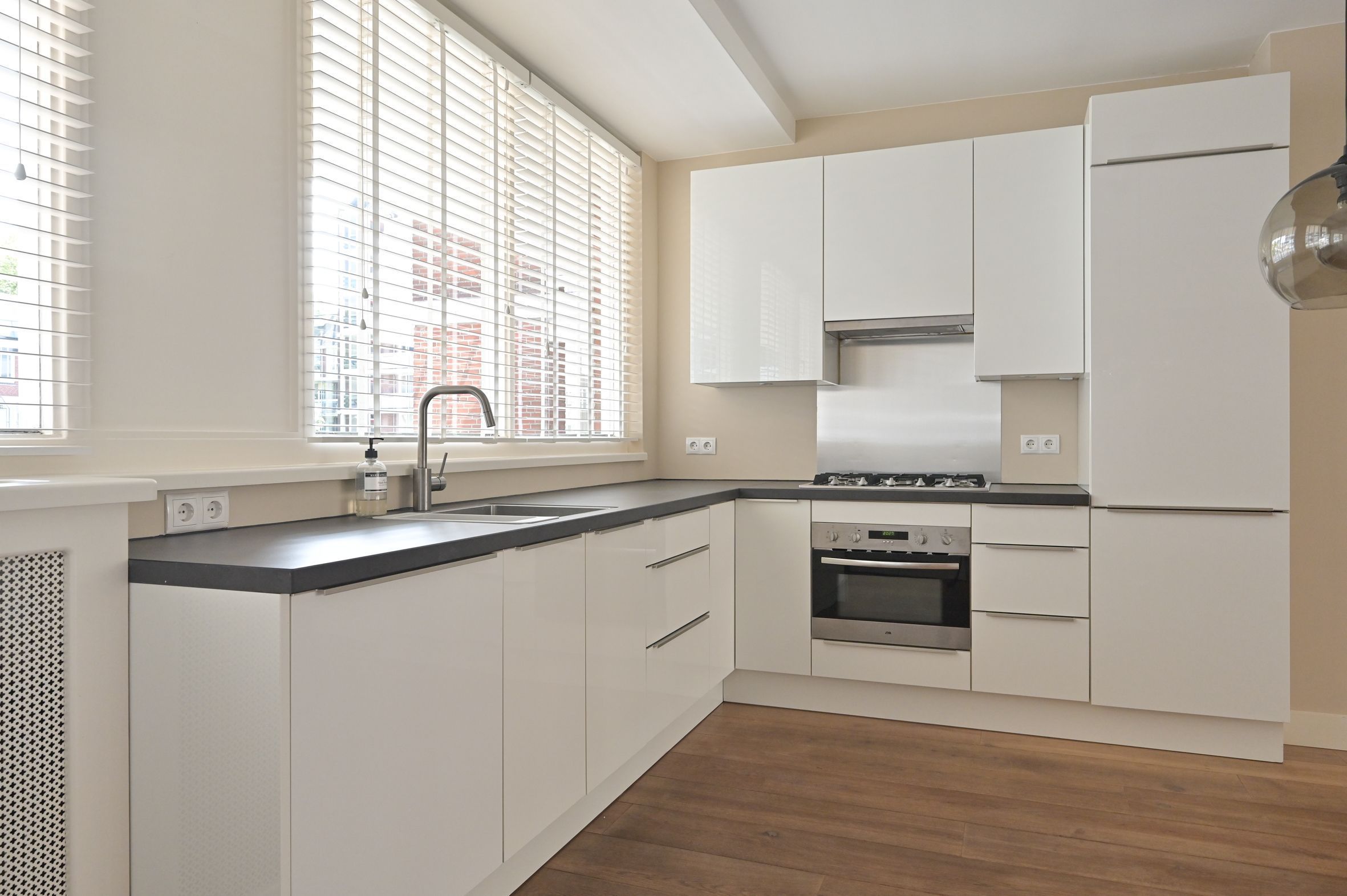 Frederikstraat 533 Photo Blur 6