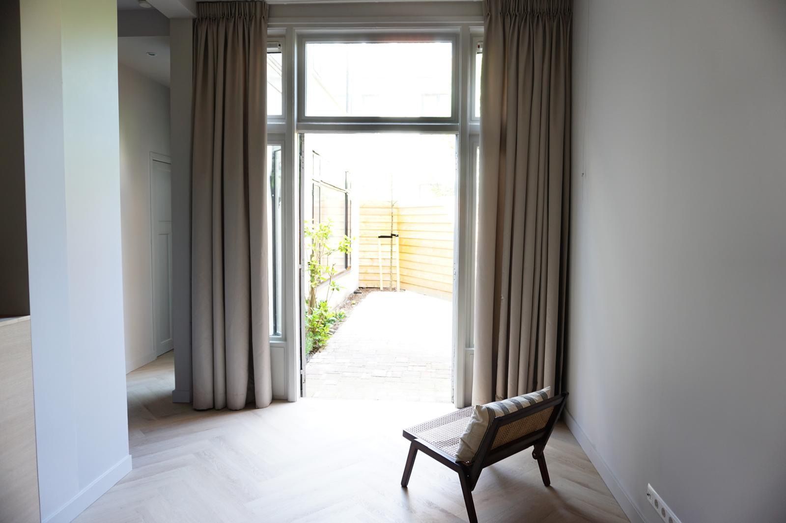 Paulus Buijsstraat 3 Photo Blur 4