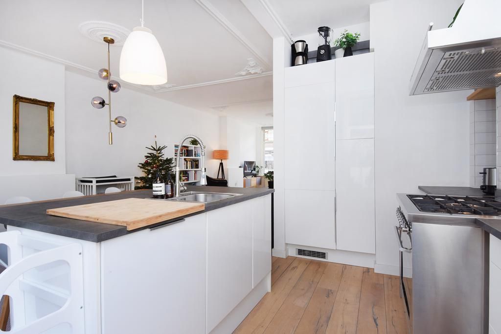 Van Kinsbergenstraat 107-A Photo Blur 8