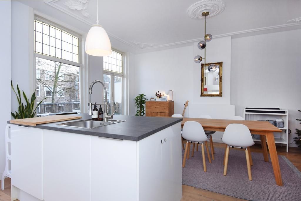 Van Kinsbergenstraat 107-A Photo Blur 10