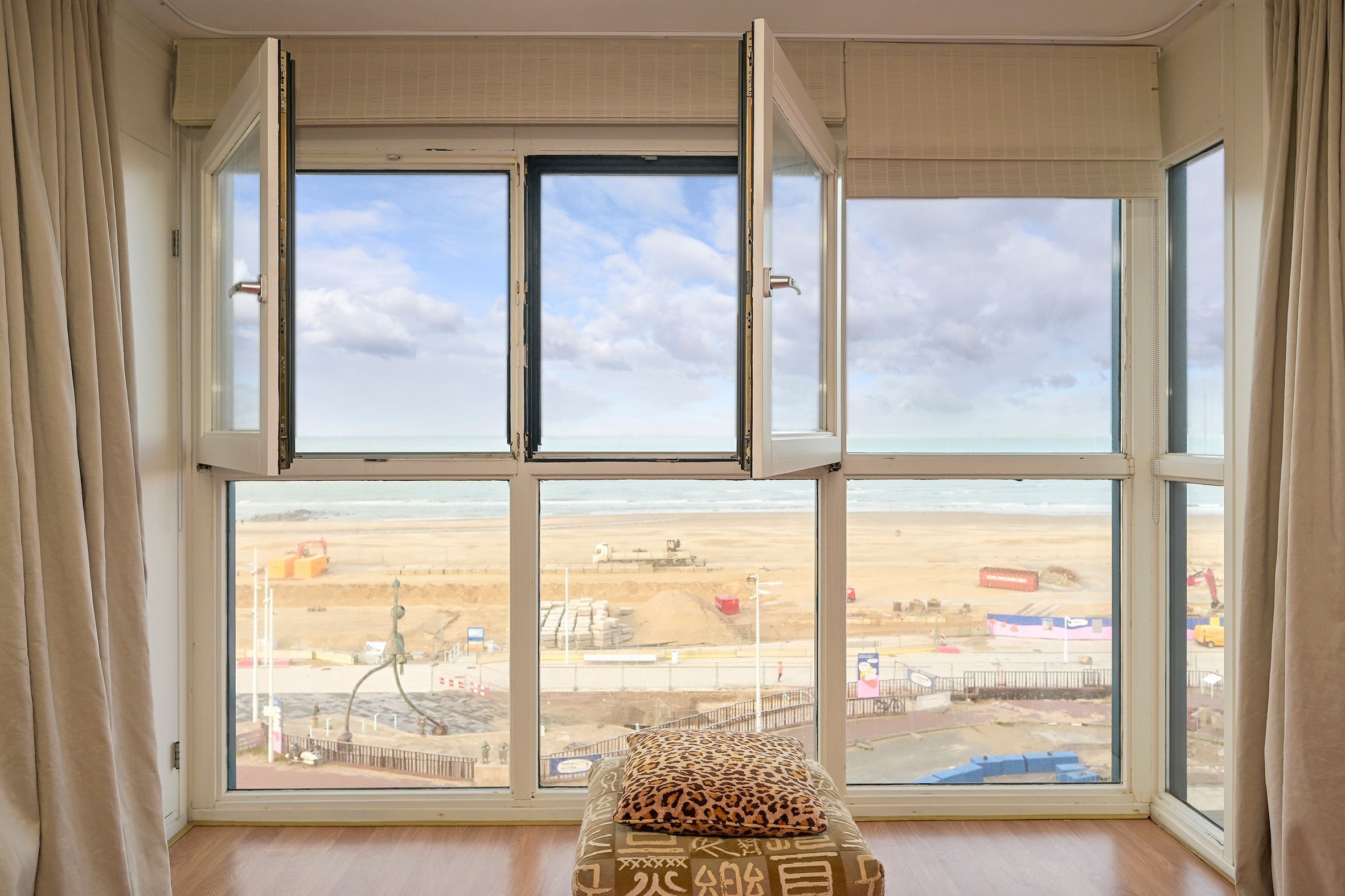 Scheveningseslag 87 Photo Blur 12