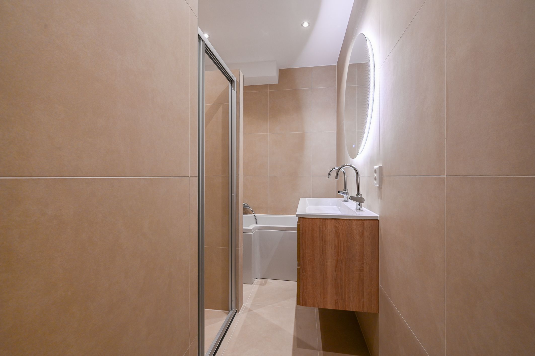 Van Neckstraat 102 Photo Blur 18