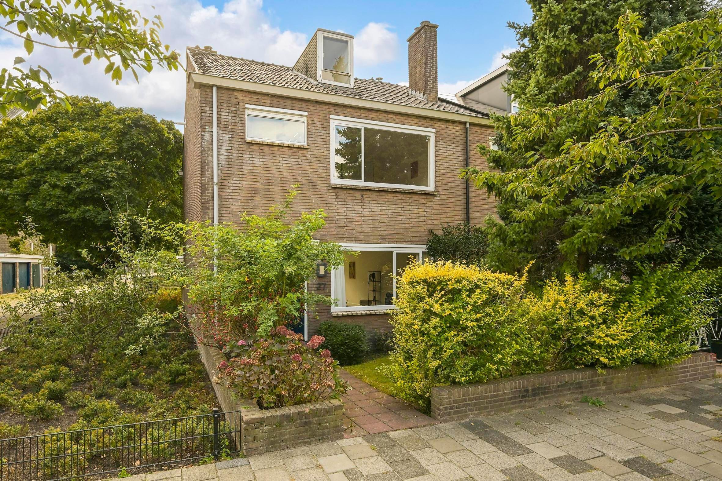 Paulinastraat 27 Photo Blur 0