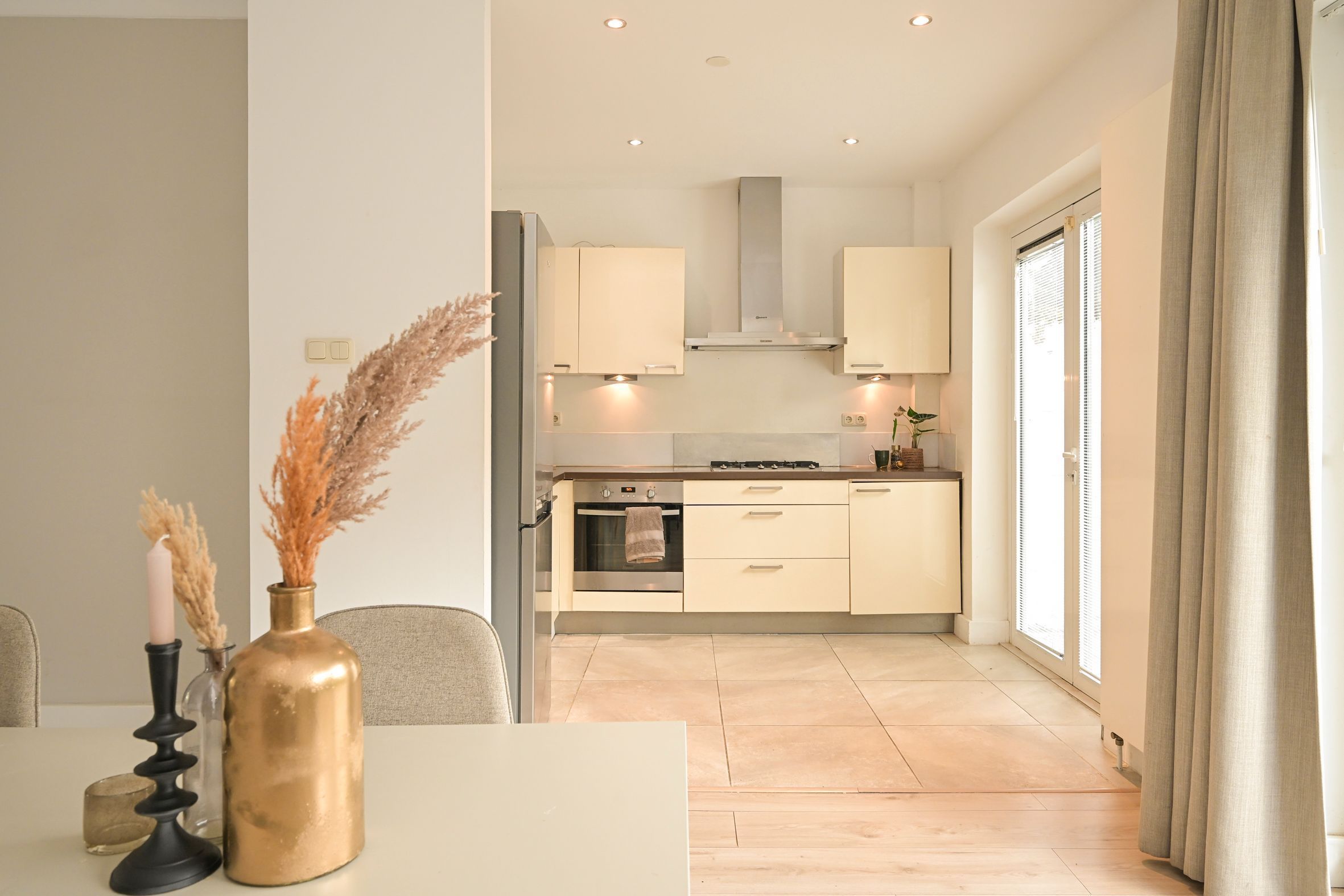 Paulinastraat 27 Photo Blur 7