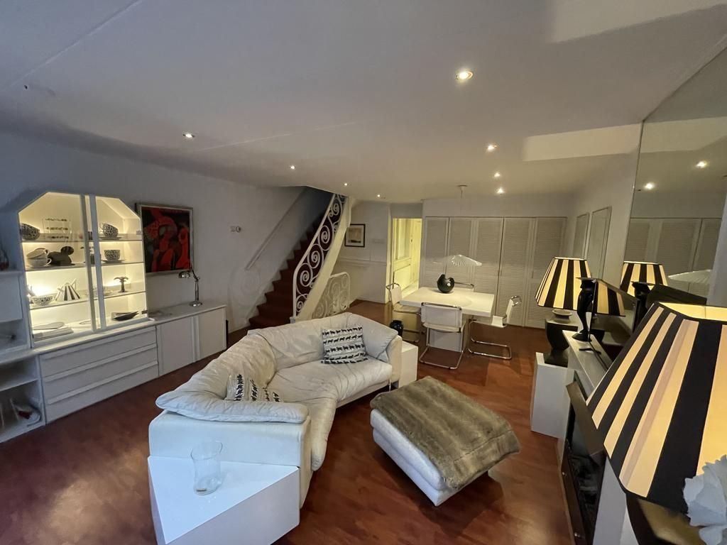 Hoogstraat 4-A Photo Blur 4