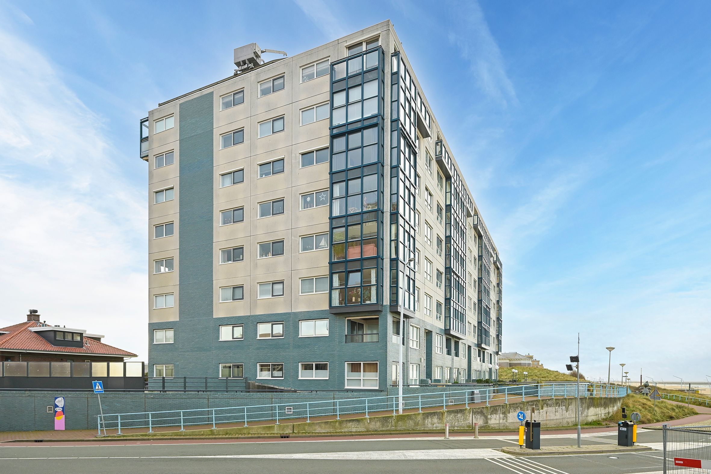 Scheveningseslag 87 Photo Blur 3