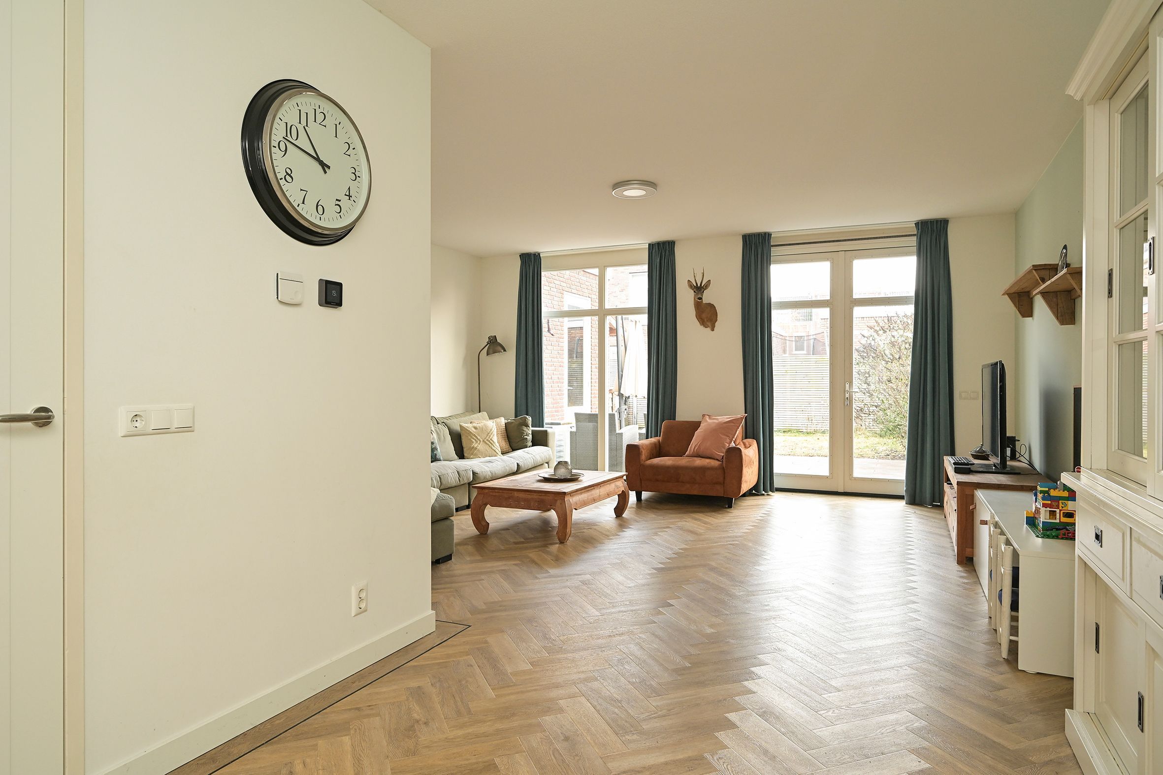 George Seferislaan 5 Photo Blur 4