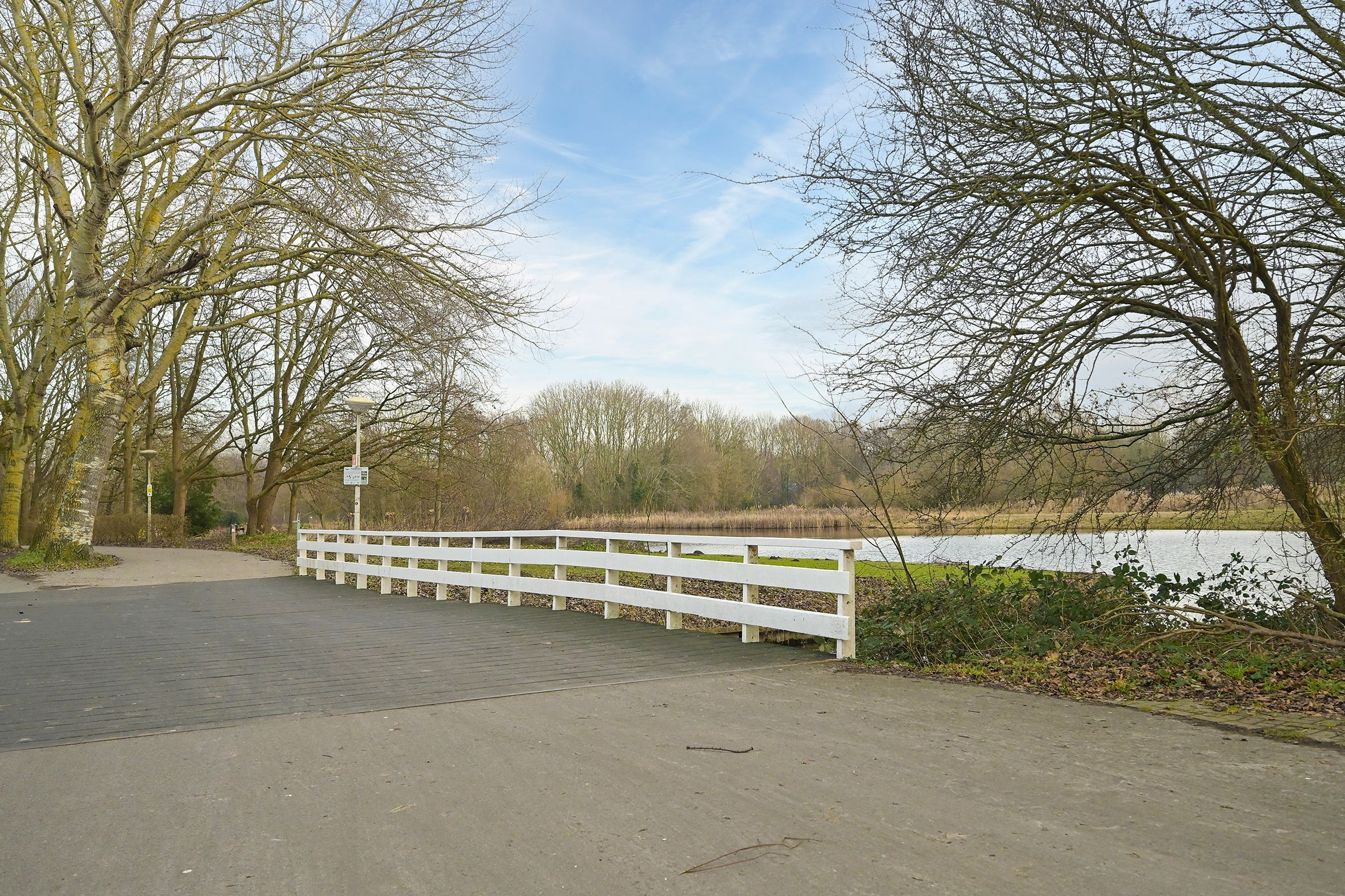 George Seferislaan 5 Photo Blur 39