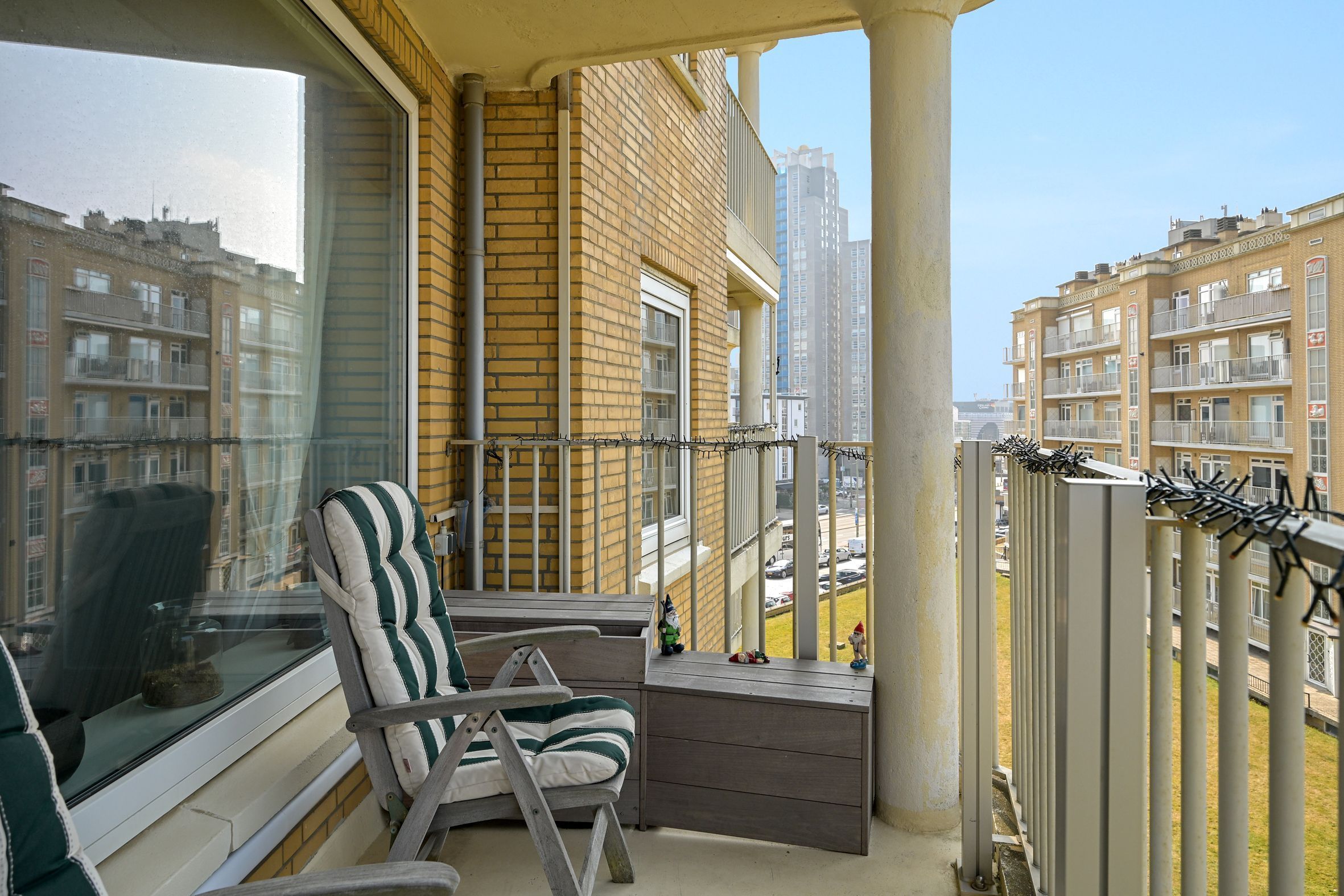 Zeekant 102-C Photo Blur 23