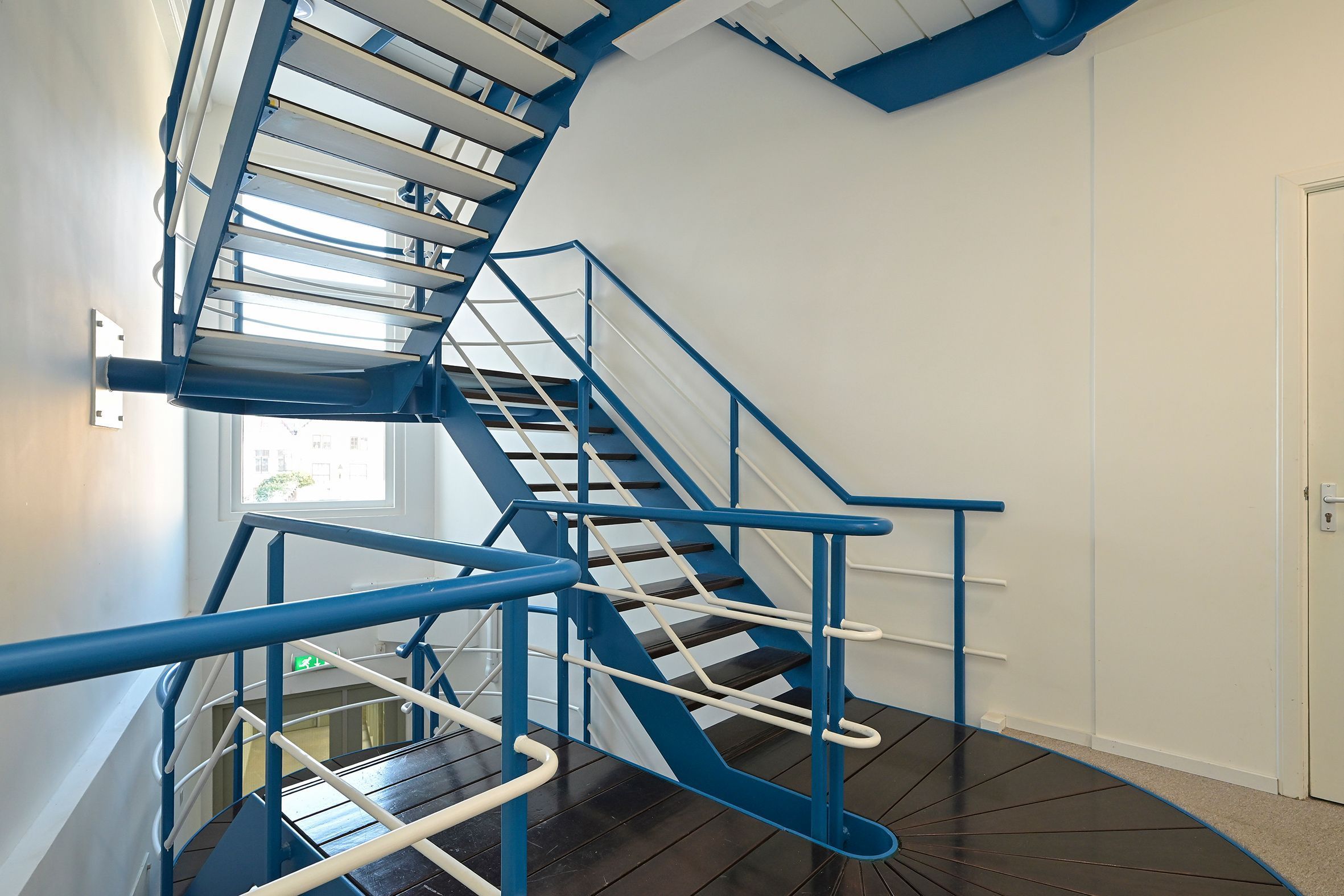 Noordeinde 64-A 4 Photo Blur 13