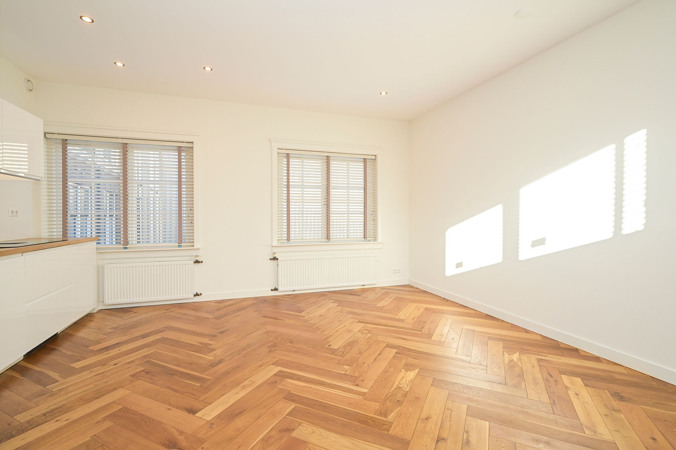 Noordeinde 64-A 4 Photo Blur 3