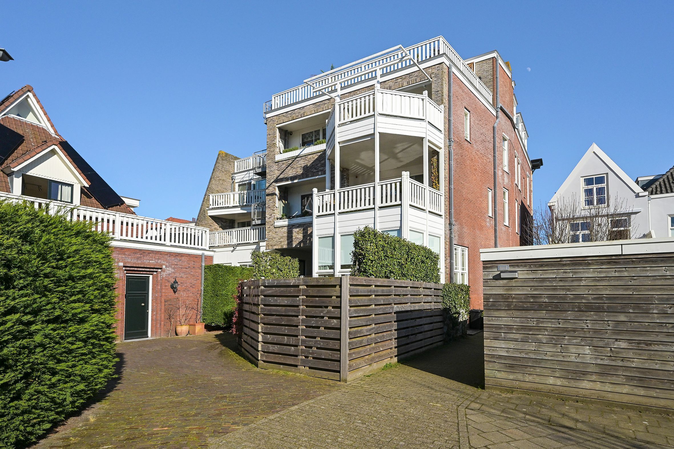 Badhuisweg 203-A Photo Blur 29