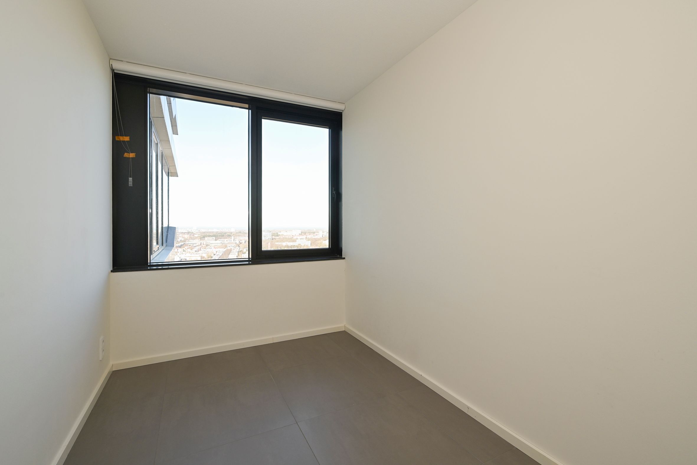 Anna van Buerenplein 214 Photo Blur 17