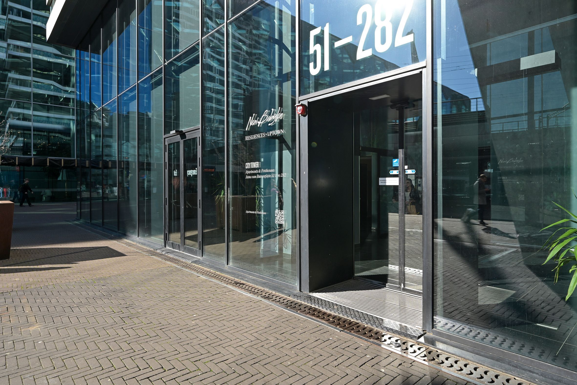 Anna van Buerenplein 214 Photo Blur 19