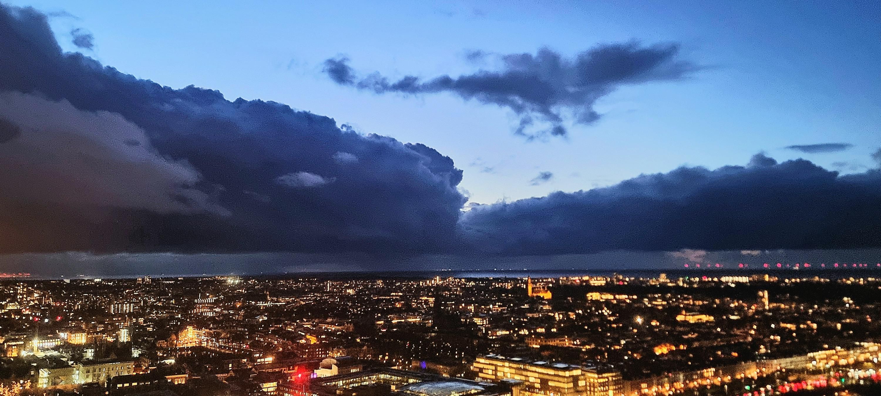 Anna van Buerenplein 214 Photo Blur 36