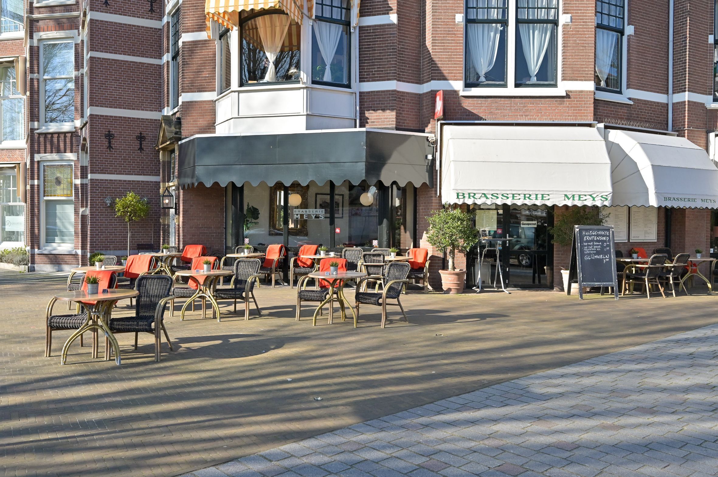 Rusthoekstraat 10 Photo Blur 35