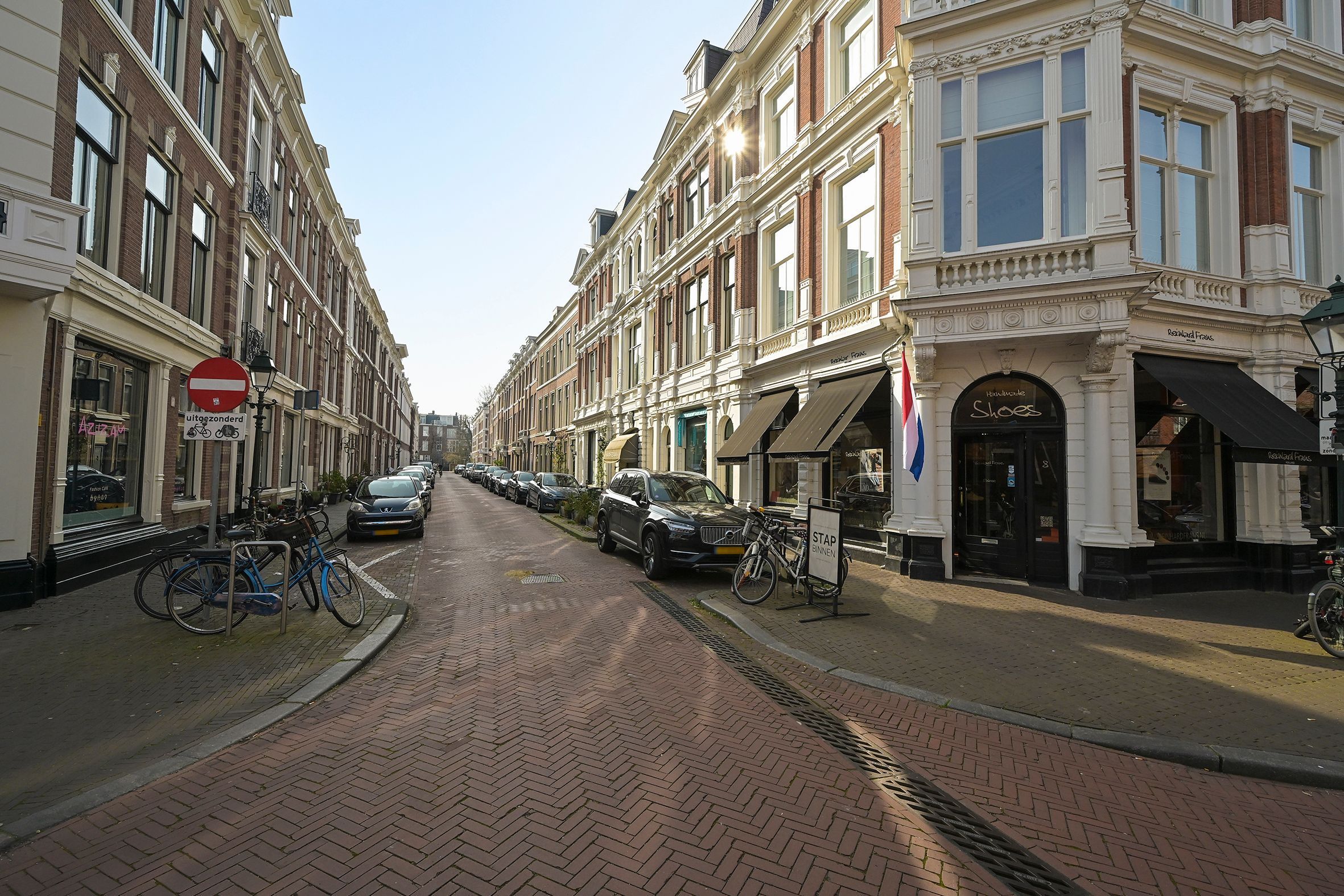 Prinses Mariestraat 17 Photo Blur 33