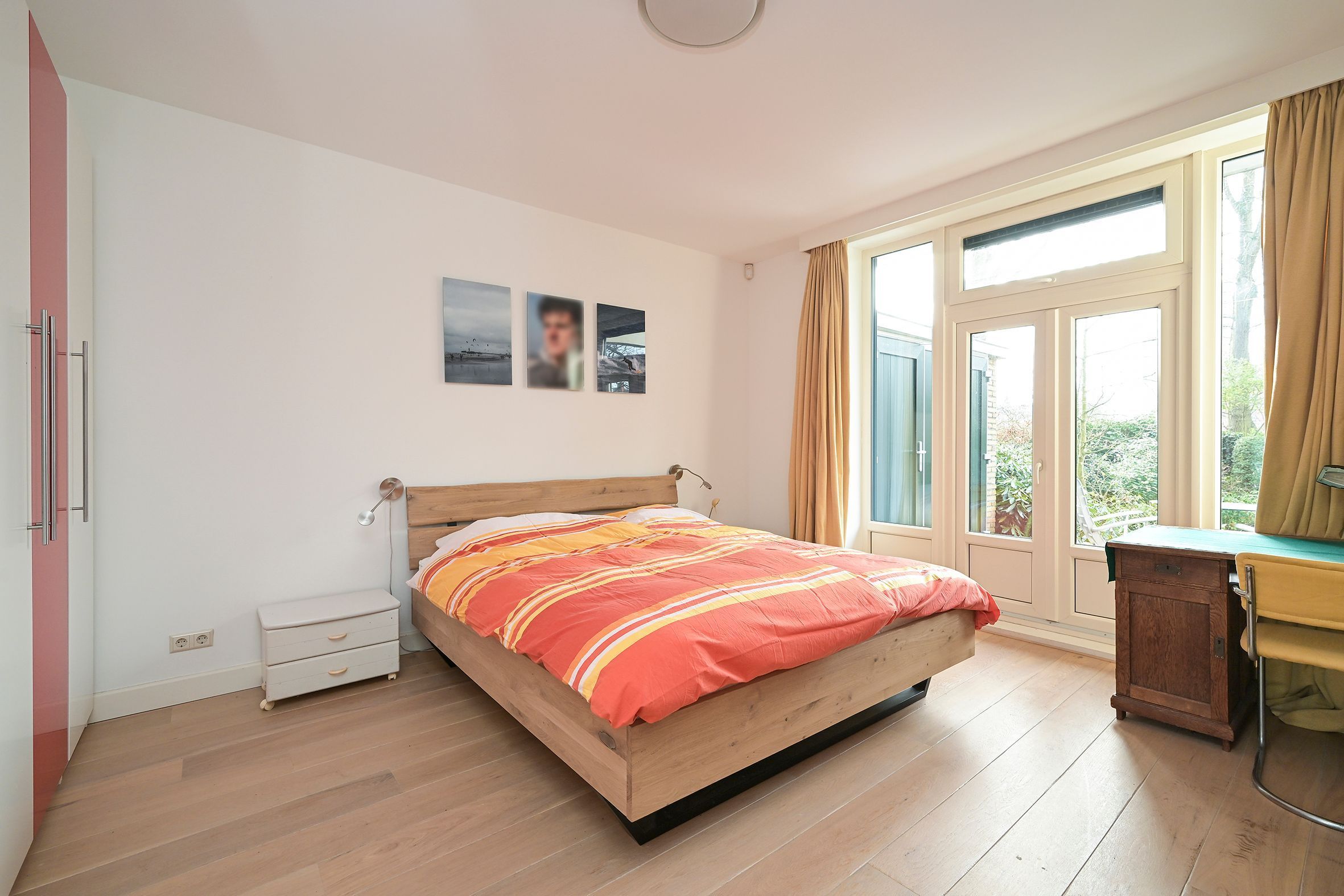 Van Alkemadelaan 646 Photo Blur 28