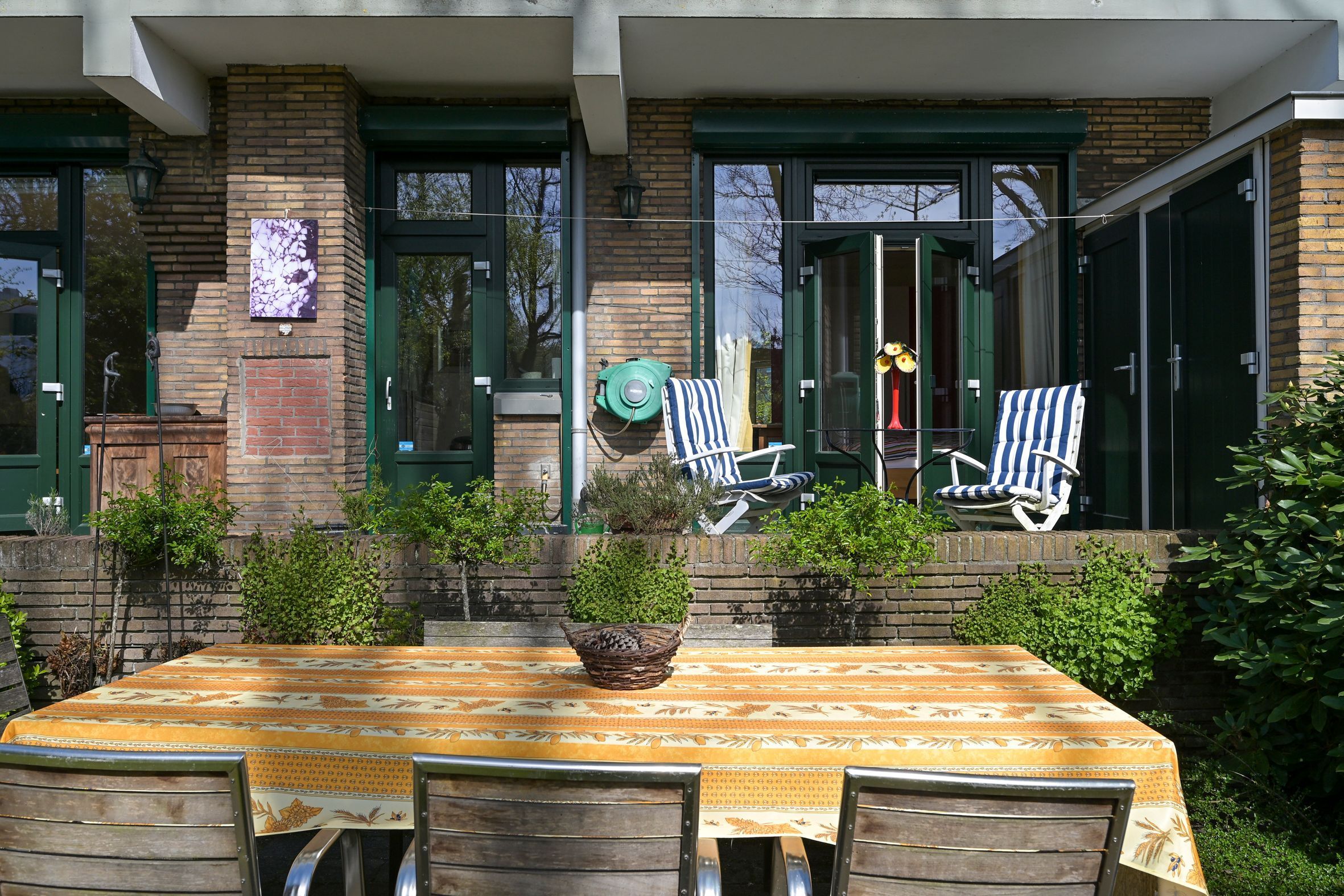 Van Alkemadelaan 646 Photo Blur 24