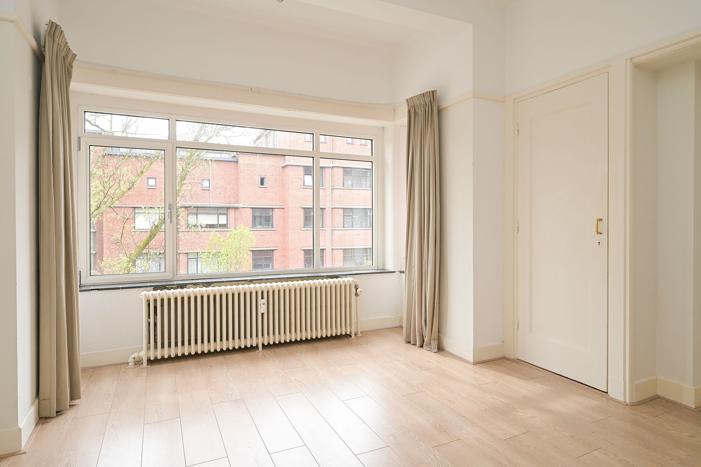 Louis Couperusplein 64 Photo Blur 11