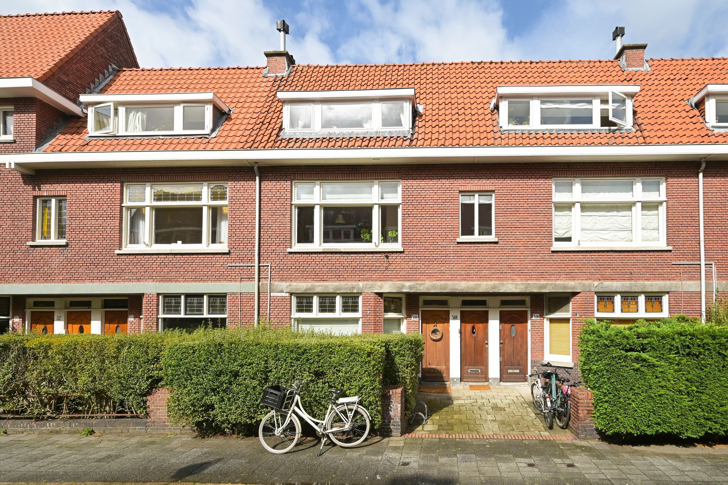 Weissenbruchstraat 306 Photo Blur 0