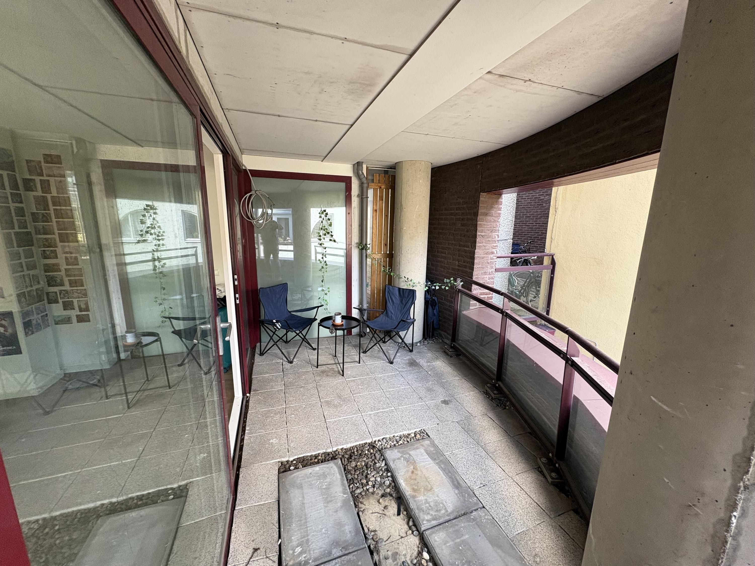 Raamstraat 14-B Photo Blur 12