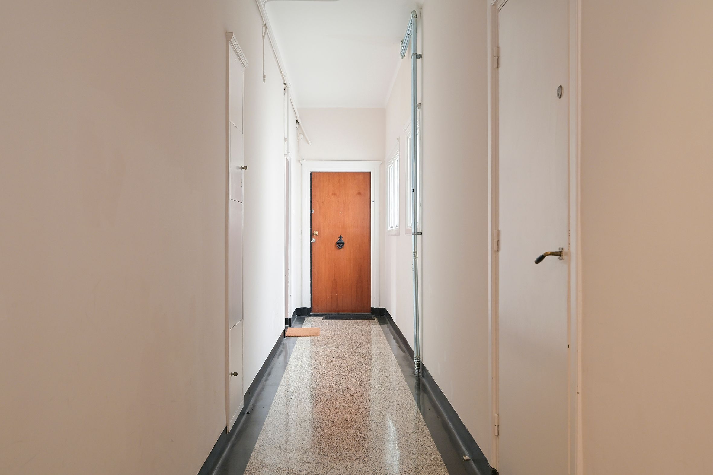 Alexander Gogelweg 75 Photo Blur 9