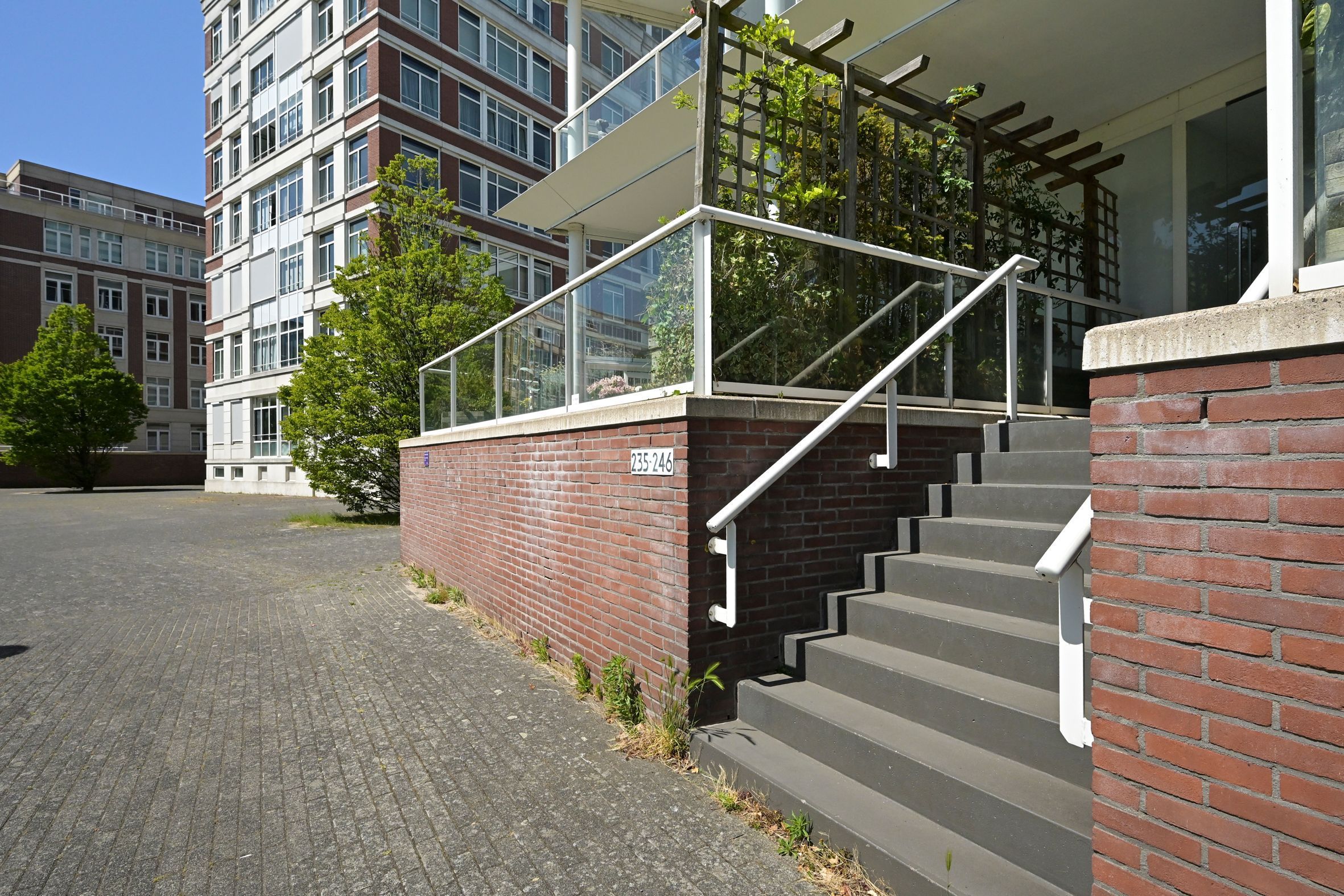 Burgemeester De Monchyplein 238 Photo Blur 33