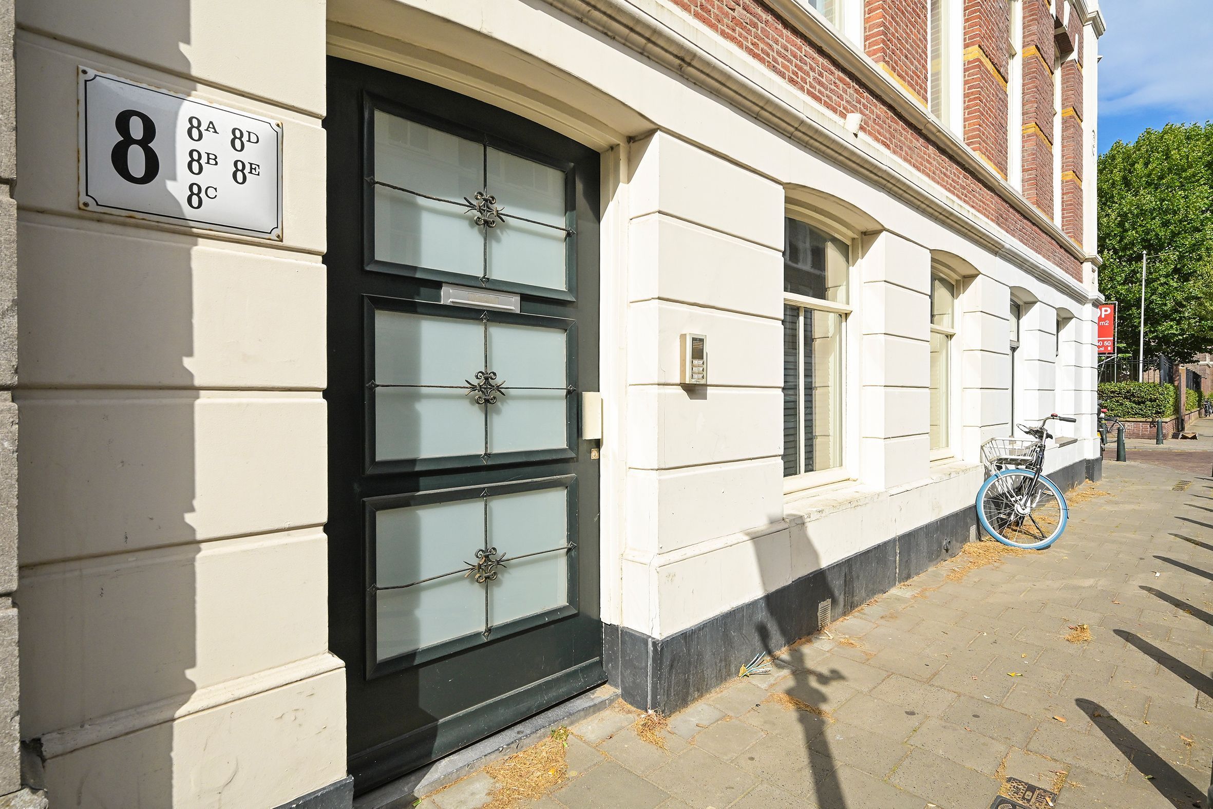 Van de Spiegelstraat 8-D Photo Blur 3