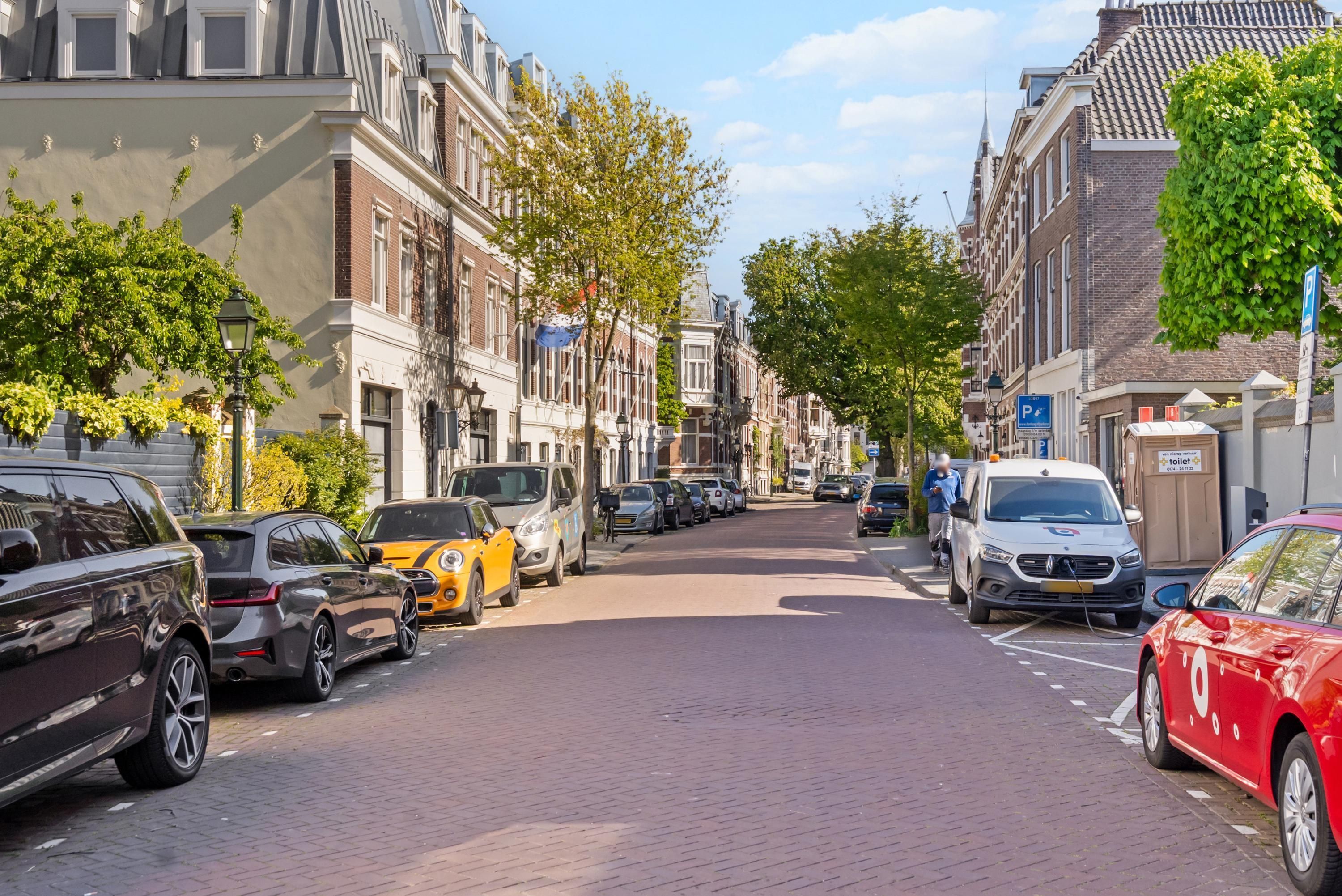 Laan Copes van Cattenburch 62-C Photo Blur 57