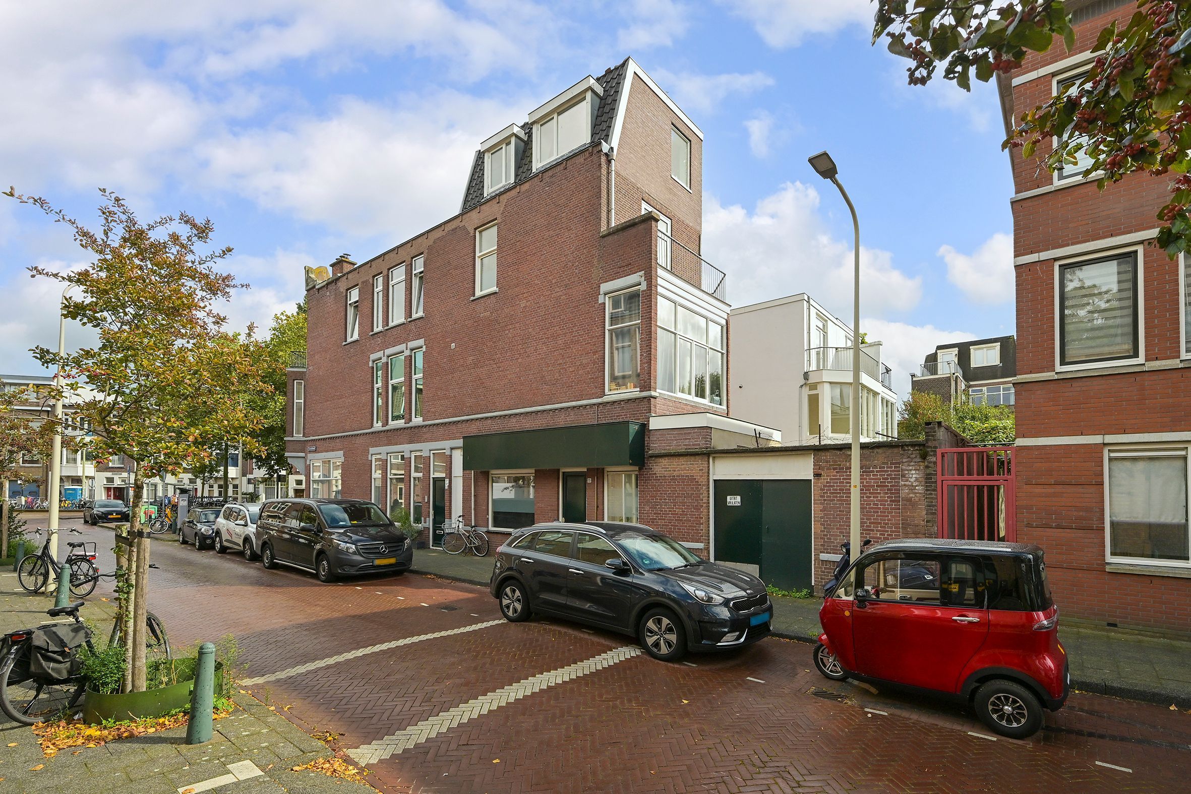 Zaanstraat 55-B Photo Blur 18