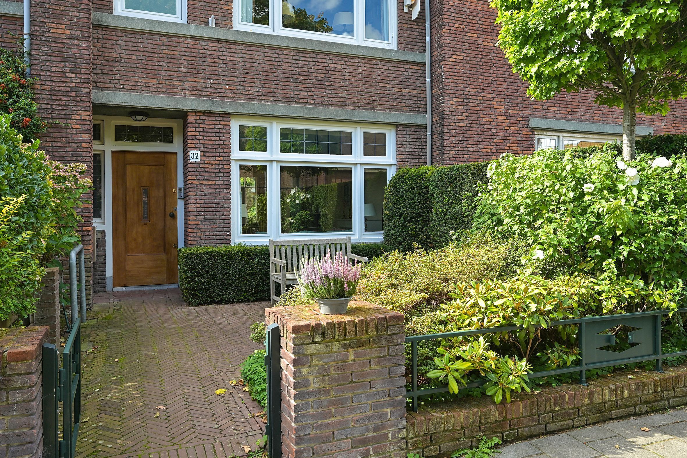 Van Diepenburchstraat 32