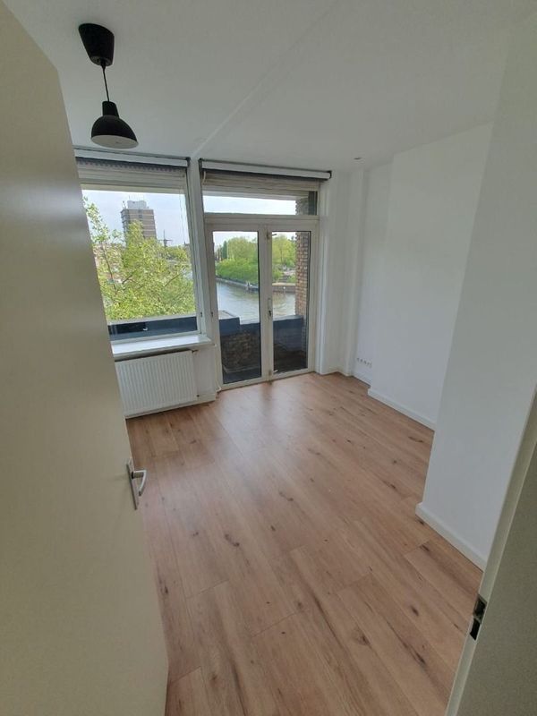 Rochussenstraat 383-B Photo Blur 8