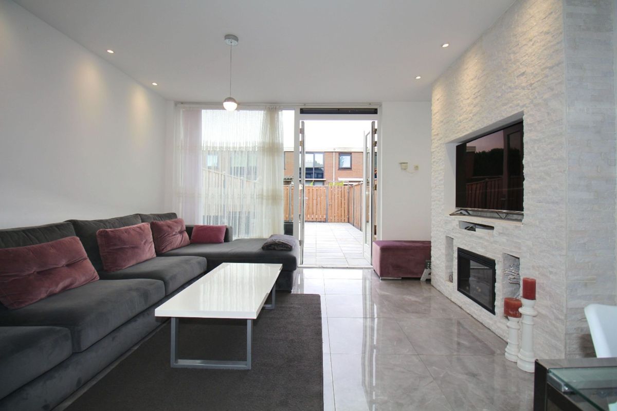 Rekerdijk 29 Photo Blur 0