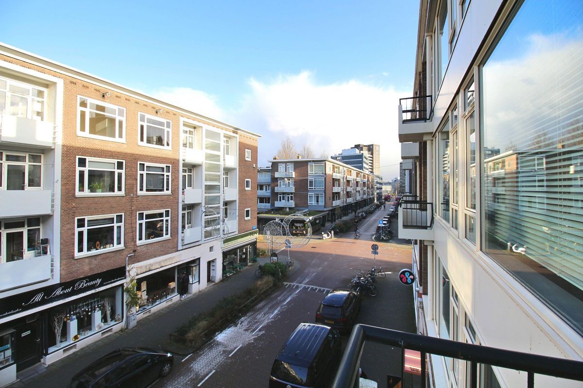 Hoogstraat 48-C Photo Blur 9