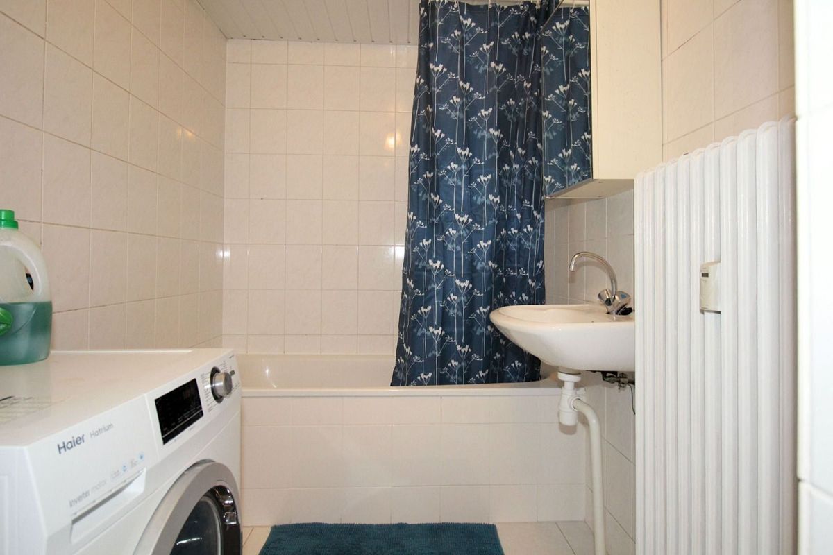 Karel Doormanstraat 445-C Photo Blur 18