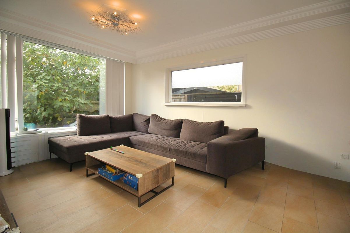 Van der Kloot Meyburgstraat 1 Photo Blur 1