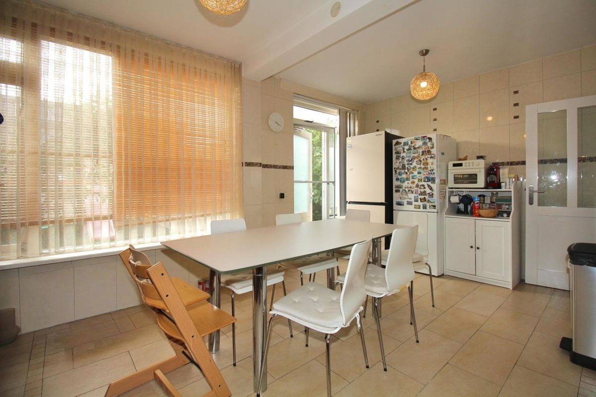 Van der Kloot Meyburgstraat 1 Photo Blur 6