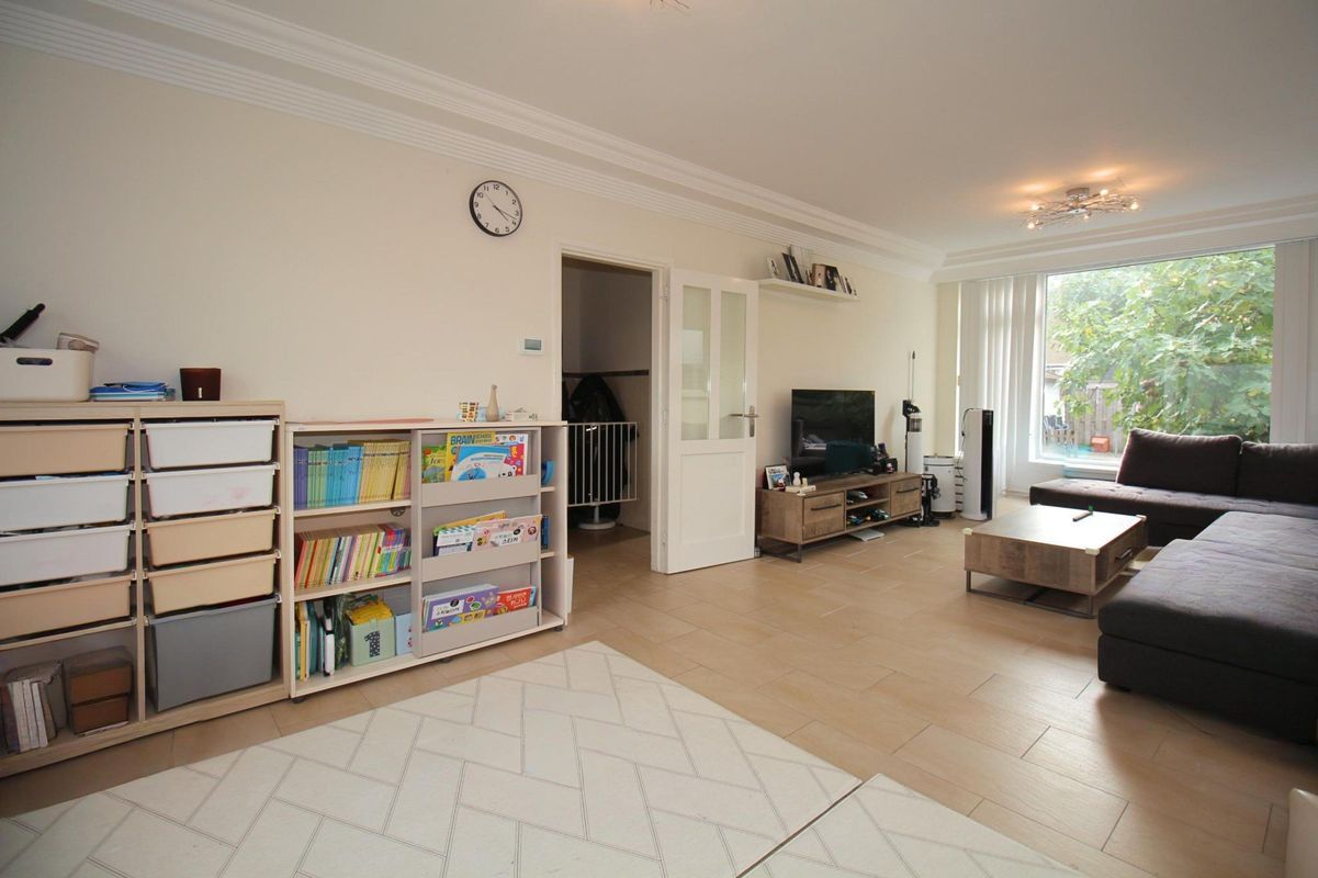 Van der Kloot Meyburgstraat 1 Photo Blur 2