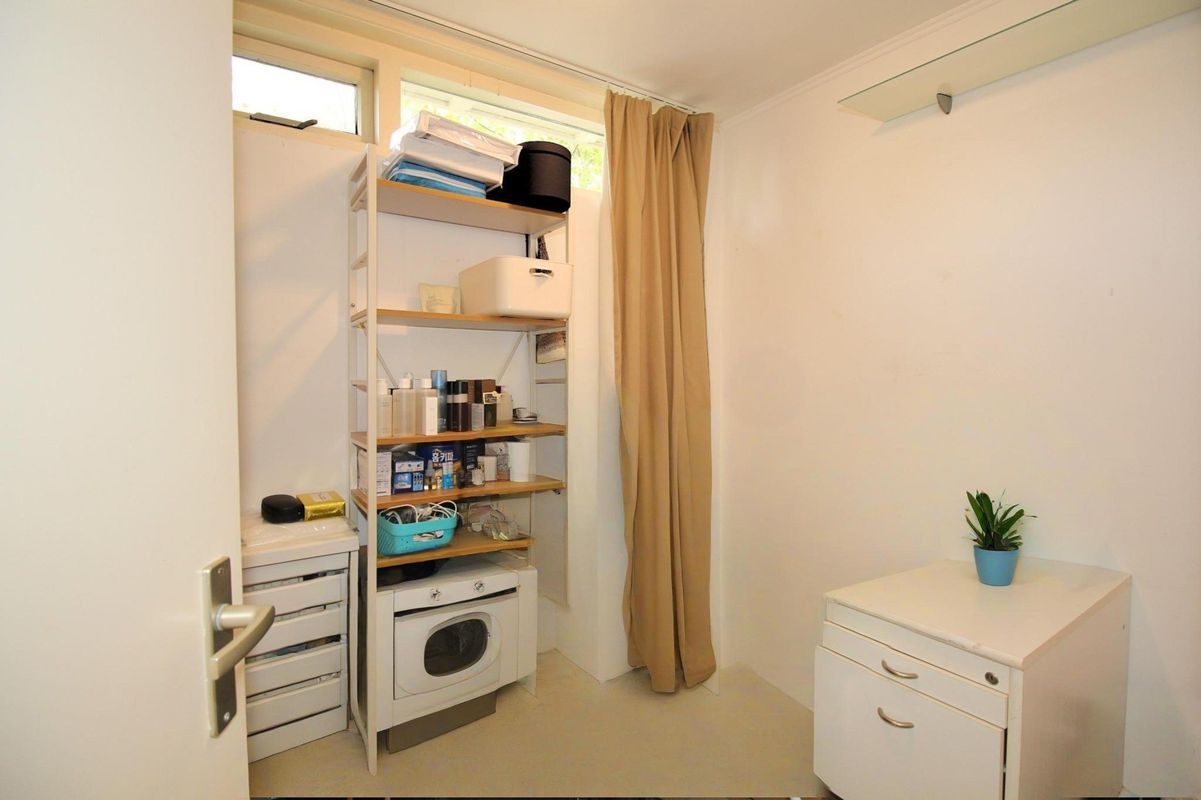 Van der Kloot Meyburgstraat 1 Photo Blur 12