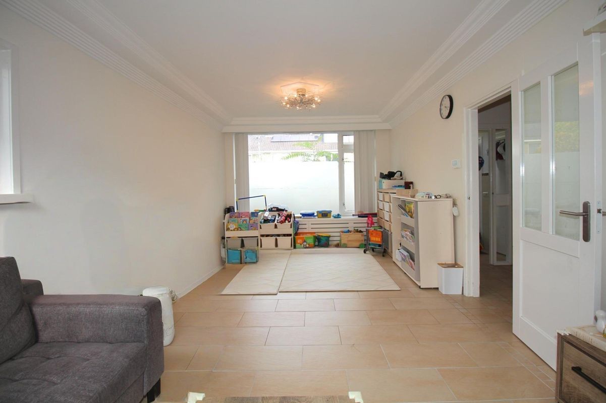 Van der Kloot Meyburgstraat 1 Photo Blur 3