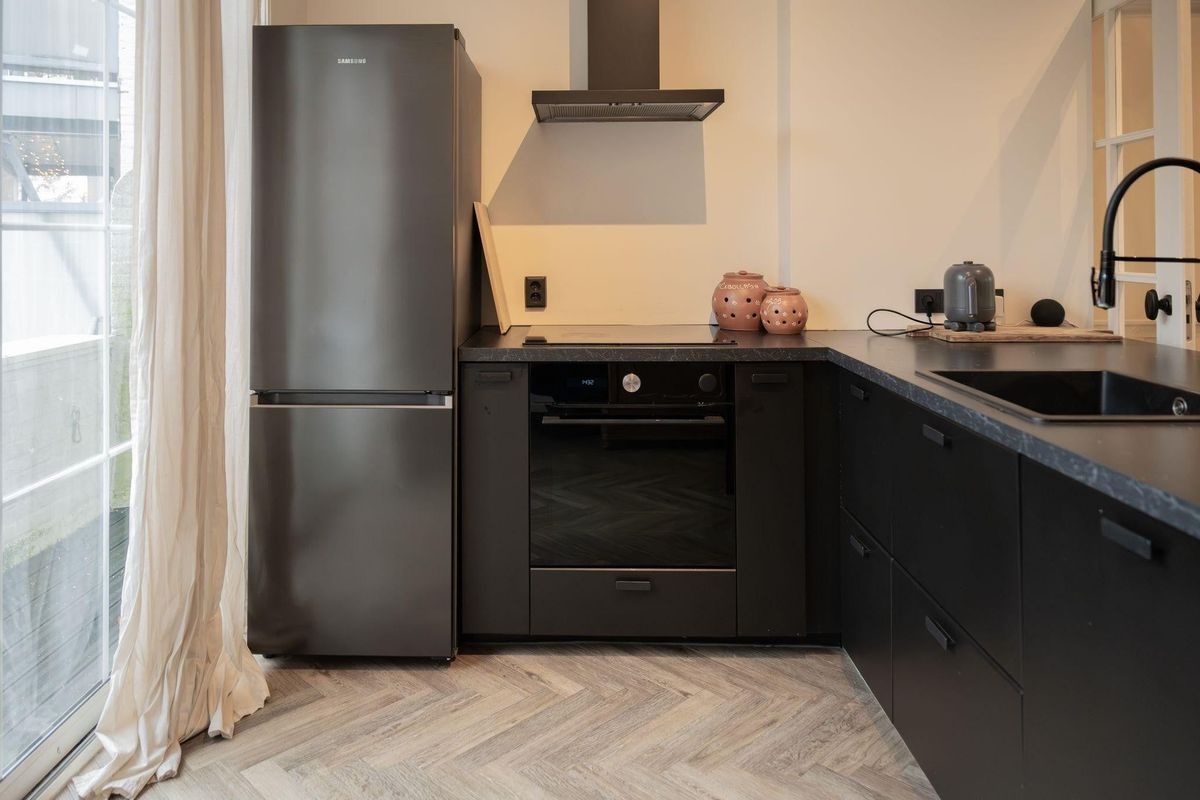 Honingerdijk 25-A Photo Blur 2